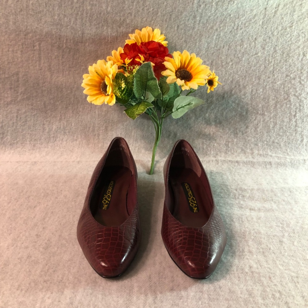 Burgundy ‘Crocodile’ Low-Heel Pumps - Picture 7 of 16